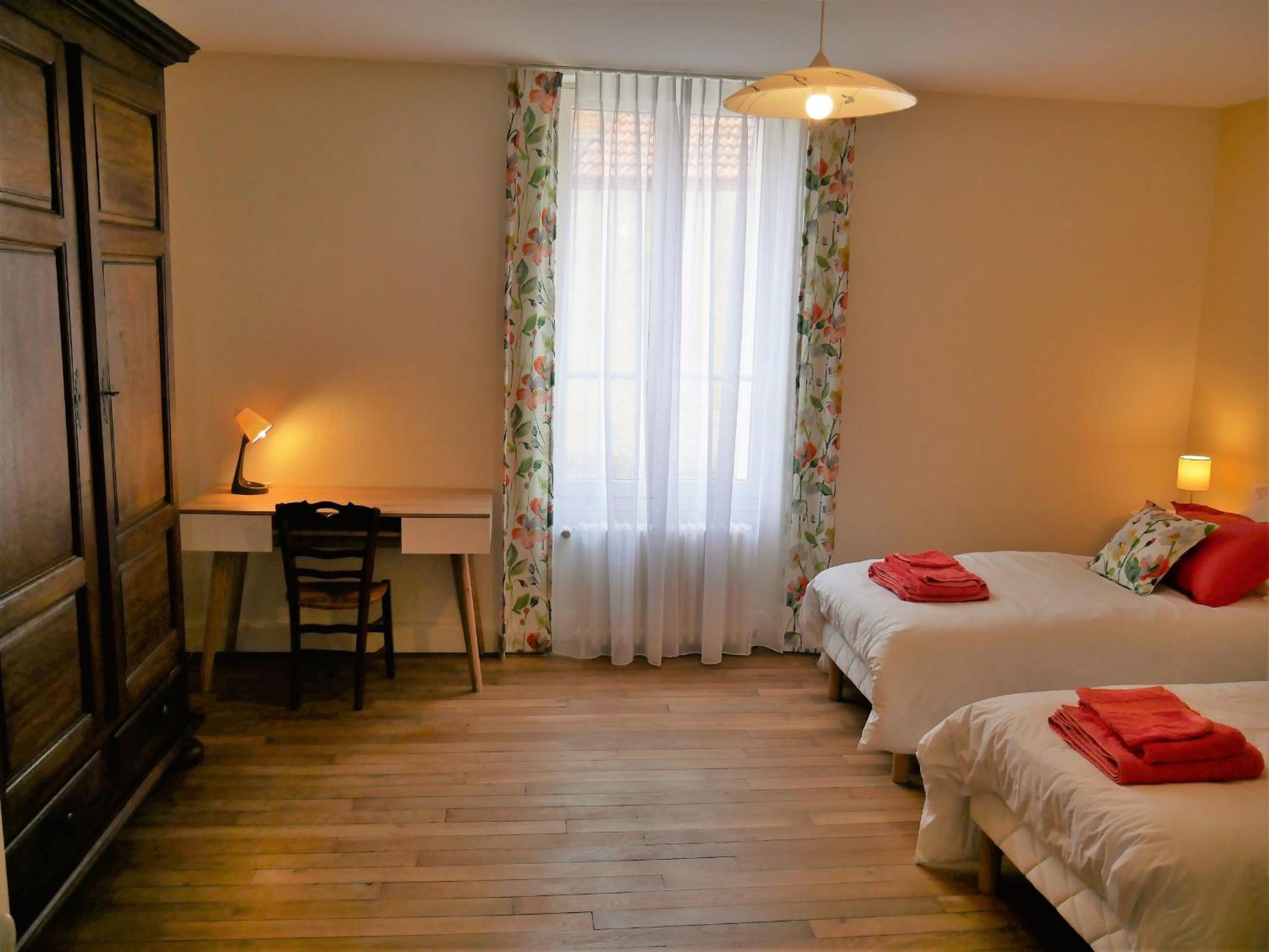 Gite Champetre A Mareau-Aux-Pres: Terrasse, Jardin, Et Confort Pour 6 Personnes - Fr-1-590-140 Exterior foto